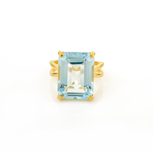 Cassia ring - Blue Topaz
